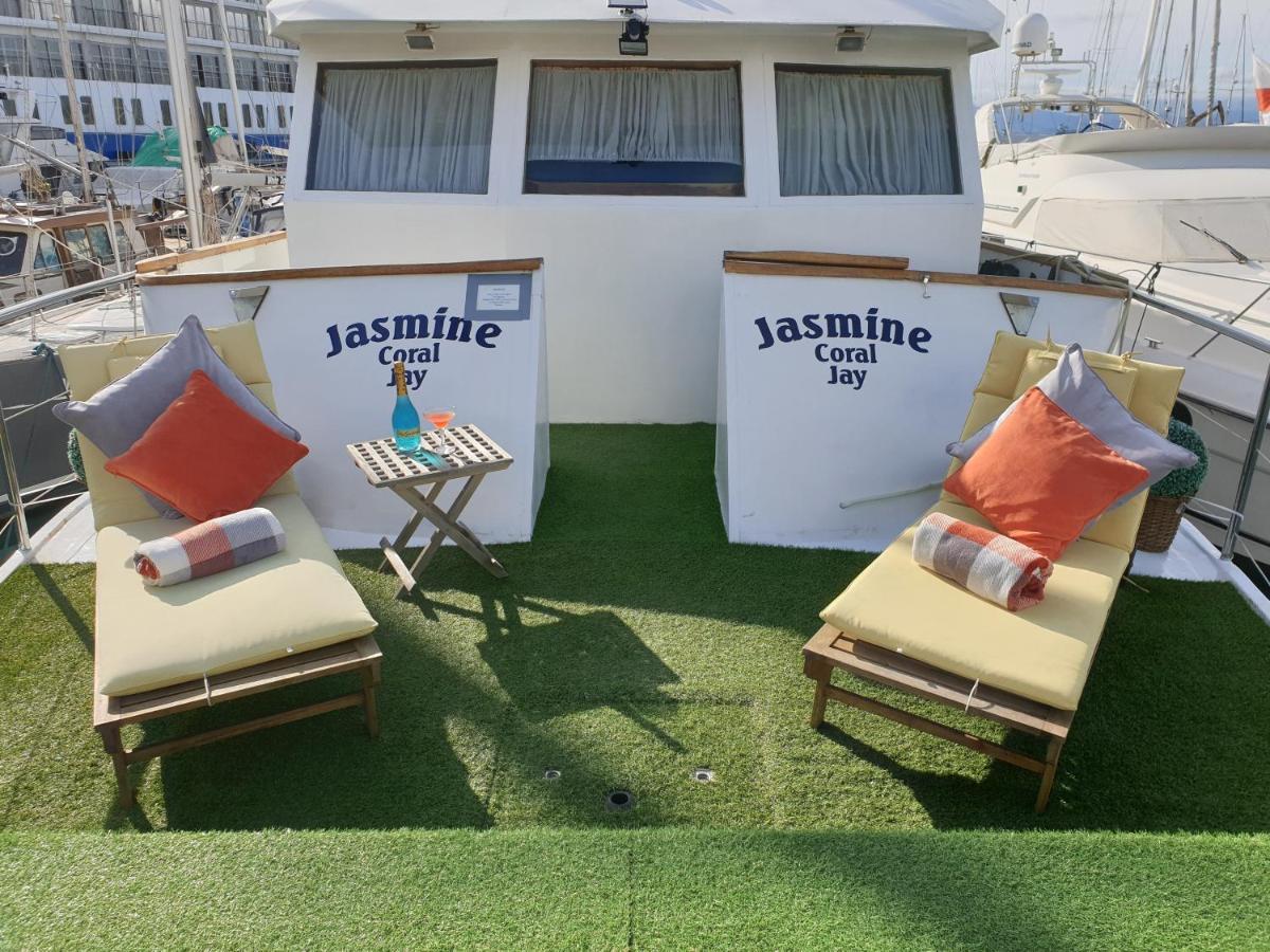 Jasmine Coral Jay Boutique Boatel Ocean Village Gibraltar Bagian luar foto
